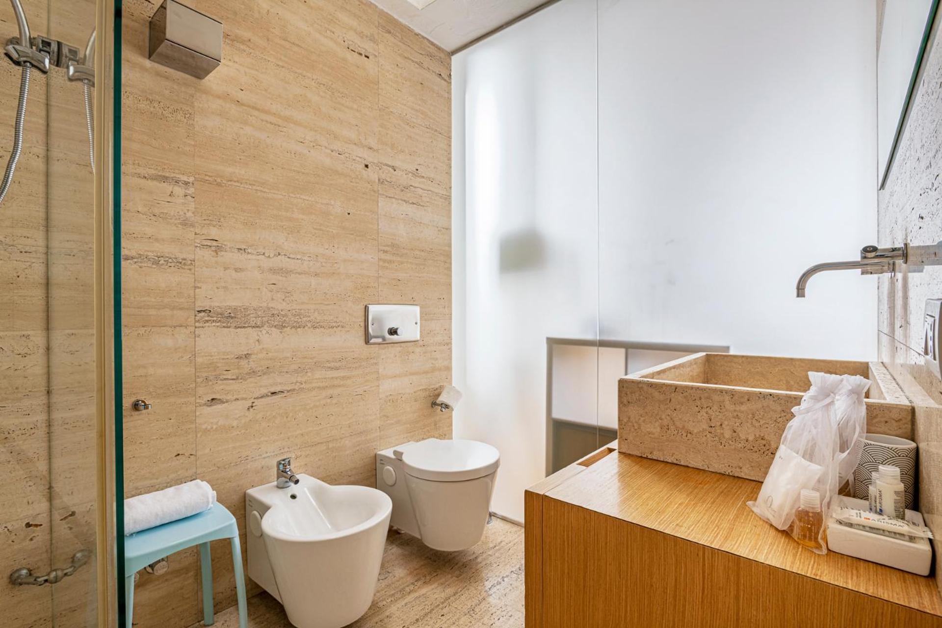 One Bedroom Apartment In Brera Milan Exterior photo